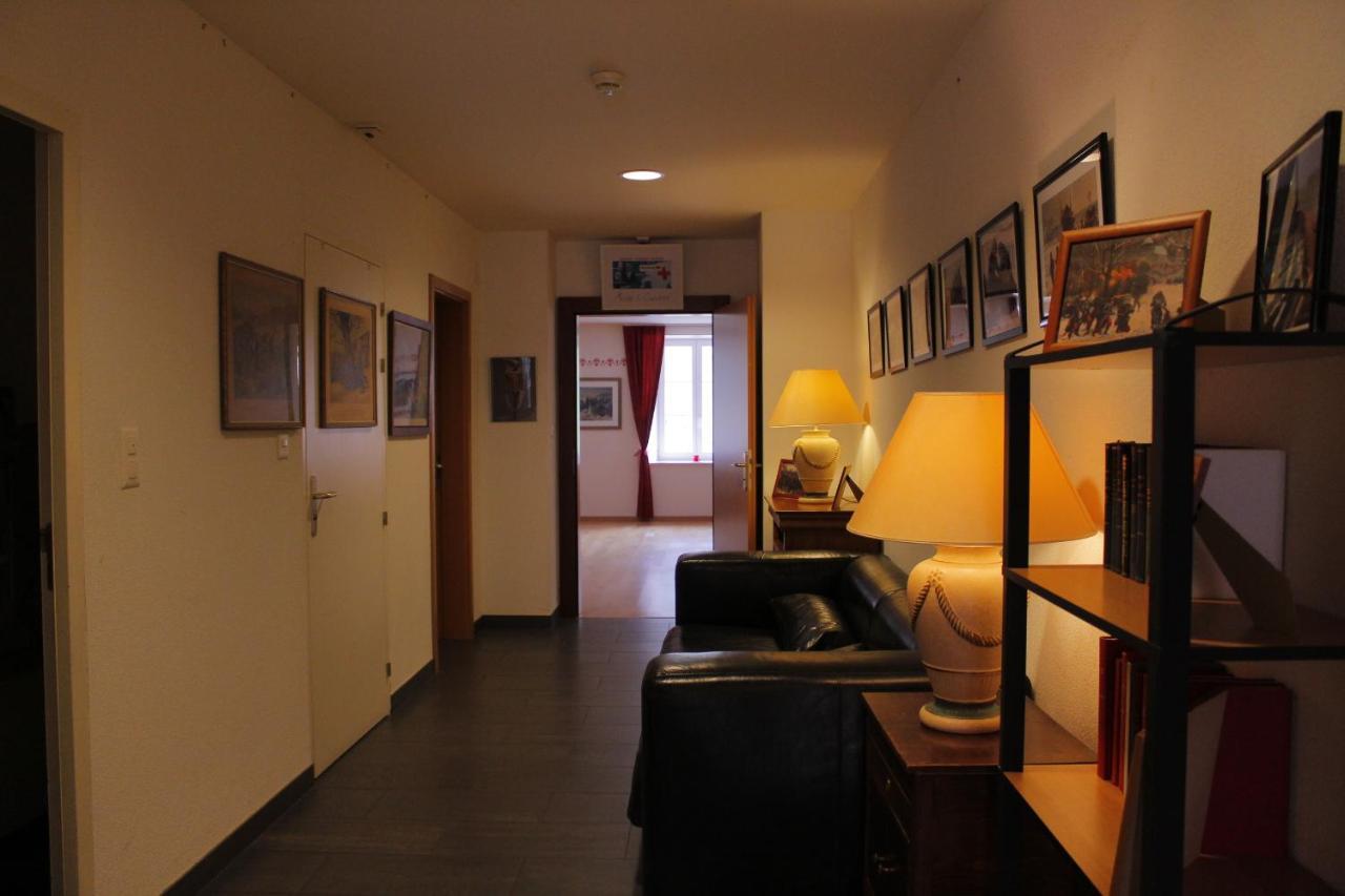Hotel De Ville Les Verrieres Εξωτερικό φωτογραφία